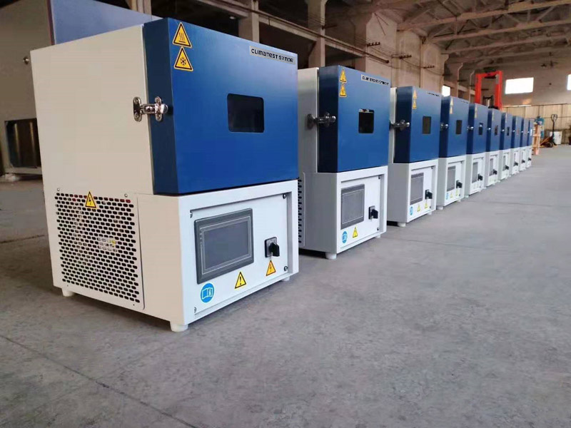 Benchtop temperature test chambers shipped to Pakistan Goverment projects, with temperature range -70ºC to 180ºC, 22L capacity, cascade system.